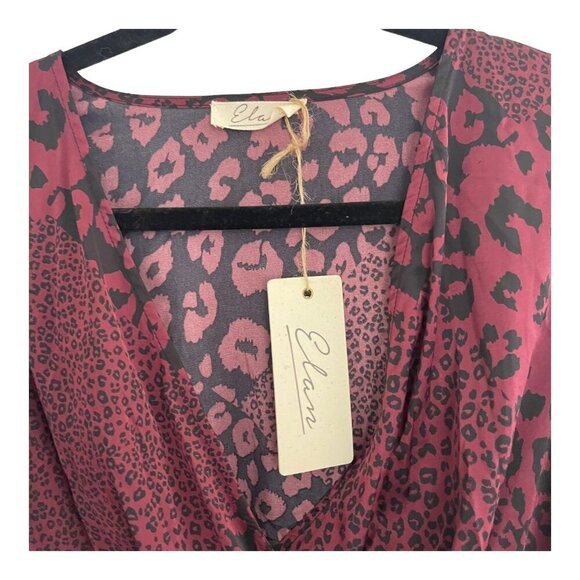 Elan Size S Burgundy Leopard Print Smocked Waist & Cuff Blouse V-Neck - Picture 3 of 5